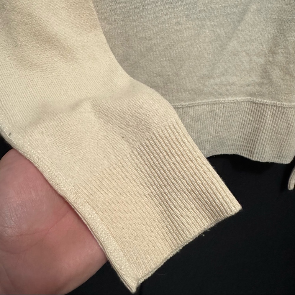 Christopher Fischer cream cashmere long sleeve sweater with “blah blah blah” - Picture 3 of 7